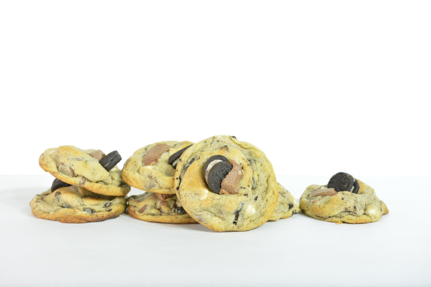 Chocolate and Oreo Cookies | Kinder Chocolate | RAY'S COOKIES